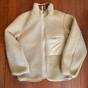 Uniqlo beige fleece jacket women S